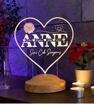 Kalp Şeklinde Anneler Günü Hediyesi, Kişiye Özel Anneye Hediye İsim Yazılı Led Lamba