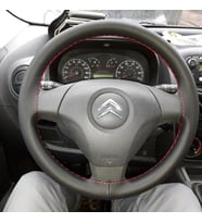 DİKİŞLİ DİREKSİYON KILIFI SİYAH DERİ KIRMIZI DİKİŞLİ CITROEN NEMO İÇİN
