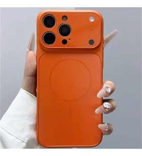 ?Phone 15 ile Uyumlu 17 Pro G�r�n�ml� Magsafe Destekli Kablosuz ?arj �zellikli Kamera Lens Korumal? ??k Metal G�r�n�ml� Telefon K?l?f?