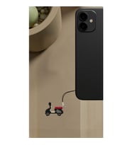Miyuki Boncuk El Yapımı Kırmızı Motorsiklet Telefon Çarmı - Charm (Çok Renkli)