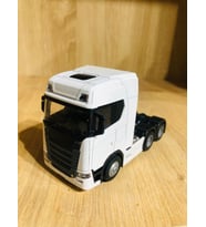 Sesli Işıklı Ölçekli 1/43 Dorsesiz Tır Kafası Açılabilir Kupalı Beyaz