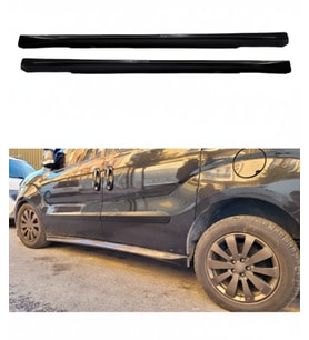 🚘 Fiat Doblo D3 – D4 Aero Yan Marşpiyel (Plastik) – Dayanıklı ABS Malzeme, Sportif ve Şık Tasarım, Kolay Montaj (Standart)