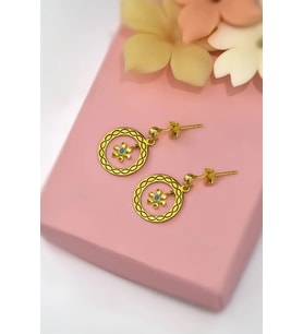 925 Ayar Gümüş Gold Kaplama Zincir Desenli Çember, Mini Papatya Sallantılı Küpe