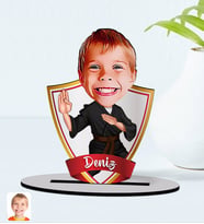 BK Gift Kişiye Özel İsimli Çocuk Karateci Karikatürlü Ahşap Biblo Model-1