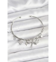 Yusufçuk Charmlı Gümüş Renk Pirinç Kadın Bileklik 5886 - SSSSSS6595-4020