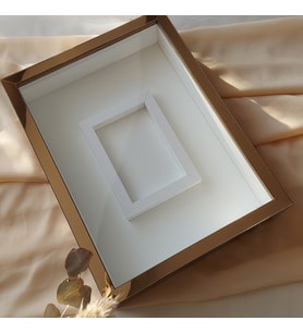 30x40 Cm Ledli Bronz Pleksi Kaplı Fotoğraf Bölümlü Tasarım Gül Kutusu Anı Çerçevesi! İsimsiz(Fotoğraf Hediye)