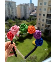 El Yapımı Örgü Çiçekli Frida Taç