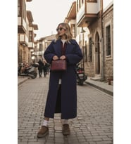 Kışlık Astarlı Sırtı Detaylı Kadın Kaşmir Kaban (Lacivert)