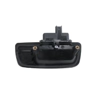 Renault Kangoo- 4- 14/21; Bagaj Kapağı Dış Açma Kolu (Bagajı Yukarı Açılan Tip) (Butonlu) (Oem No: 8
