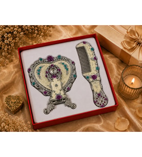 Dekoratif Kalp Tasarımlı Taş Detaylı Aynalı Tarak Seti Gold Renk 24 x 10 cm Şık Tasarım Set