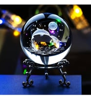 Dekoratif Metal Ayaklı Sevimli Balinalar Tasarımlı 3D Cam Küre 6cm