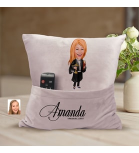 BK Gift Kişiye Özel Avukat Karikatür Tasarımlı Organizer Kumanda ve Atıştırmalık Cepli Pembe Kırlent Yastık-1 Arkadaşa Hediye, Cepli Yastık