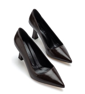 Kadın Kahverengi Parlak Cilt Sivri Burun İnce Topuklu Stiletto