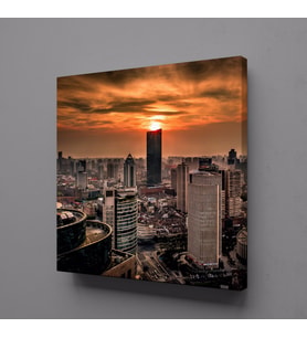 BÜYÜLÜ ŞEHİR KANVAS TABLO 90x90cm (Karışık)