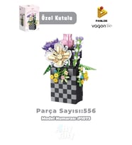 Panlos BOUTIQUE Serisi Siyah Çanta Figürü 556 Parça Oyuncak Yapım Seti -FFP1073
