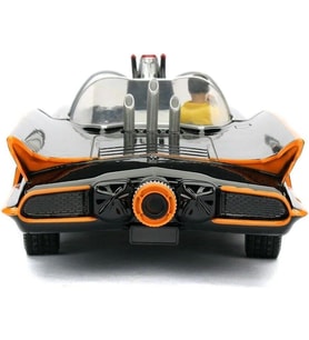 Jada Classic TV Series Batmobile and Batman 1/24 Model Araba