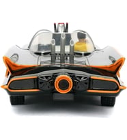 Jada Classic TV Series Batmobile and Batman 1/24 Model Araba
