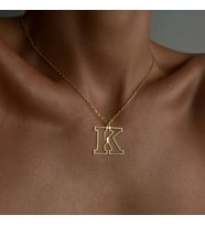 Kişiye Özel 925 Ayar Gümüş Şık Büyük Harf Kolye (Gold)