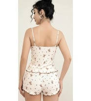 Bicomi Ayıcık Desenli Dantel İşlemeli Askılı Şortlu Pijama Takımı (Krem)