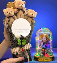Sizlere Özel Renkli Led Işıklı Biblolu Fanus ve Aynalı Kahverengi Peluş Ayıcık Buketi (Model 7)