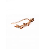 Pırlanta ışıltısında zirkon taşlı gümüş rose tek earcuff küpe