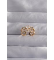 Pirinç Ayarlamalı Gold Renk Zirkon Taşlı 2li Görünüm Fiyonk Yüzük TJ-BYK3287