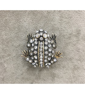 Aşina Gümüş - Elmas Montur Kurbağa Broş - Swarovski Taşlı Sevgiliye Hediye