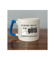 Kime Değer Verdiysek G*tü Yerçekimine Meydan Okudu Baskılı Siyah Kulplu Prime Kupa - Komik Hediye