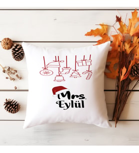 Kişiye Özel Mrs Kadın Arkadaşa Yılbaşı Yastığı