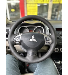 Mitsubishi L200 Araca Özel Dikmeli Direksiyon Kılıfı (Karışık)