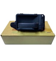 Volvo  S70   1997-2000; Ön Çamurluk Delikli Sağ Oem No: (9152680)
