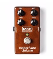 MXR M84 Bass Fuzz Deluxe Pedalı