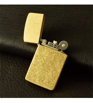 Kuboy Vintage Çakmak Benzinli Slim Çakmak Antik Altın Renk (Taş)