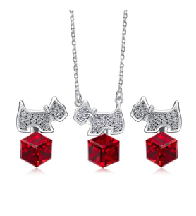 Monemel Swarovski Taşlı Kırmızı Köpekli Kolye ve Küpe Set (Altın Kaplama) Sevgililer Günü Hediyesi Agatha