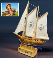 Kişiye Özel Ahşap Gemi Maketi ve Size Özel Fotoğraflı Hediye Seti (Model 7)