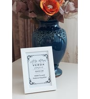 10x15 cm Fotoğraf Çerçevesi! Ahşap Ayaklı Pvc Camlı Dekoratif Masaüstü Çerçeve! (Parlak Beyaz)