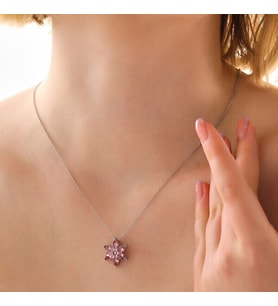 Pembe Lotus Zirkon Taşlı Çiçek 925 Ayar Gümüş Kadın Kolye
