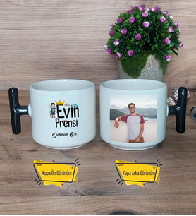 Evin Prensi Kupa Bardak Fotoğraflı T Siyah Kulplu Erkek Kardeşe Abiye Çocuğa Doğum Günü Hediyesi