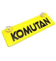 Komutan Yazılı Sarı Dekor Plaka Vantuzlu Cam Süsü 22x7.5cm KMT2