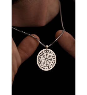 Viking Pusulası Model Beyaz Renk Erkek Çelik Kolye - Sevgiliye - Eşe- Babaya - Arkadaşa Kolye
