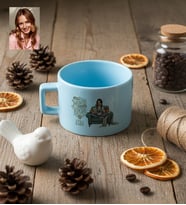 Kişiye Özel Karikatürlü Movie Lover Lüks Pastel Fincan Doğum Günü Hediyesi