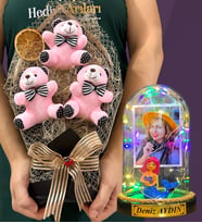 Kişiye Özel Renkli Led Işıklı Fanus ve Büyük Boy Pembe Ayıcık Buketi (Model 3)