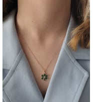 MAGRİB yeşil lotus çiçekli bayan gümüş kolye (Rose)