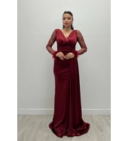 Saten Kumaş Kolları Otrişli Boncuk Detaylı Balık Elbise - BORDO