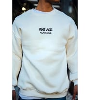 Oversize Bisiklet Yaka Üç İplik Baskılı SweatShirt - Beyaz