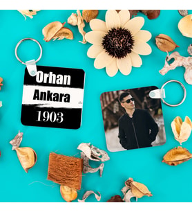 Siyah Beyaz İsimli Taraftar Anahtarlığı (Çok Renkli)