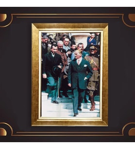 Altın Varaklı Çerçeveli Paspartulu Atatürk Tablo TR0602 (Gold)
