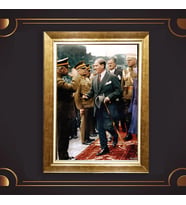 Özel Seri Paspartulu Çerçeveli Atatürk Tablo l188 (Gold)