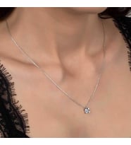 SWAROVSKİ TAŞLI TEK TAŞ 925 AYAR GÜMÜŞ KOLYE