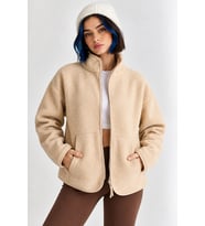 Oversize Dik Yaka Biyeli Fermuarlı Cepli Teddy Peluş Ceket- Kırmızı